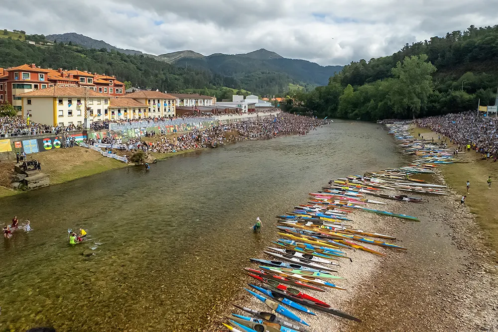 Descenso internacional del Sella en Arriondas